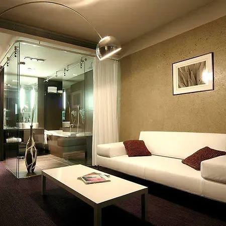 Le Rex Hotel 4*