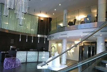 Hotell Le Rex Tarbes