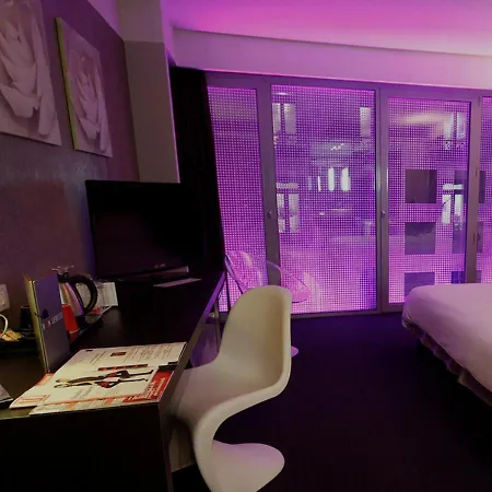 Hotel Le Rex Tarbes
