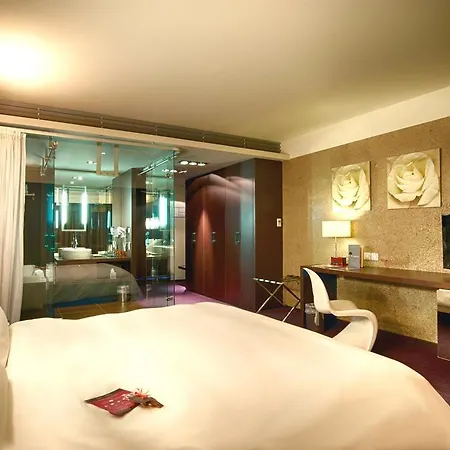 Hotell Le Rex 4*
