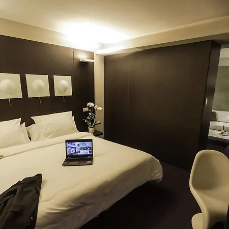 Hotel Le Rex Tarbes