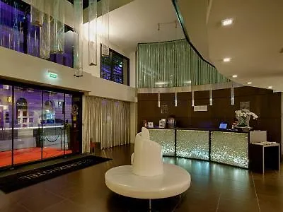 Le Rex Hotel Tarbes